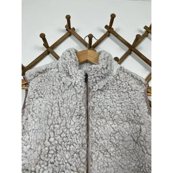 Thread & Supply Artic Teddy Bear Sherpa Fleece Vest In Pink Size M - Picture 3 of 6